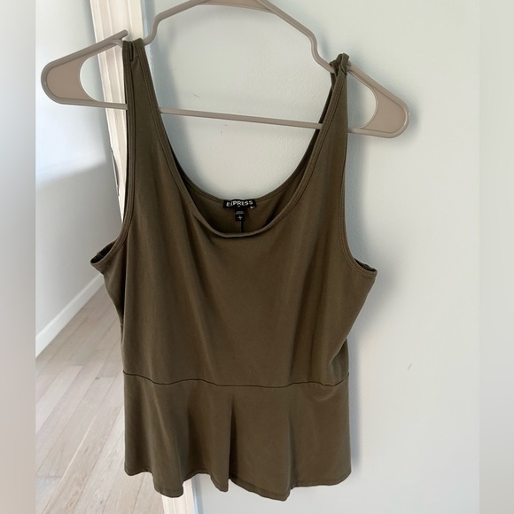 Express tank top - Picture 2 of 3